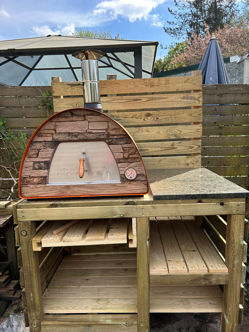 MAXIMUS MOBILE PIZZA OVEN **NEW IN ORANGE** - Authentic Pizza Ovens