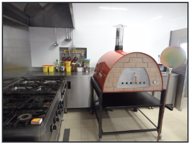 Authentic Pizza Ovens Large ‘Maximus Prime’ BLACK Portable Wood-Fired Pizza  Oven / Handmade, Stacked Stone, Bake, Roast / PRIMEB